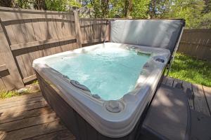 Sunnyside Knoll- 14 studio