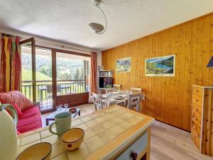 Appartement lumineux proche des pistes, balcon, 4 personnes - FR-1-344-1073