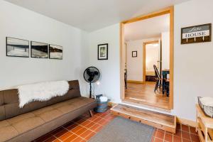 Lakeside Indiana Vacation Rental Near Fort Wayne!