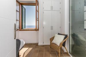 EDEN RENTALS Oceanfront Hideaway