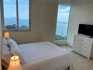 14F Luxury Resort Lifestyle Ocean Views