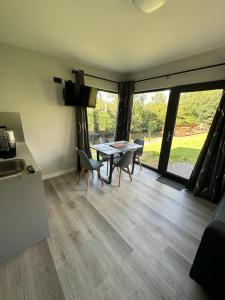 Ardilaun Guesthouse Self Catering