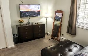 Fawn Valley Inn- 242 apts