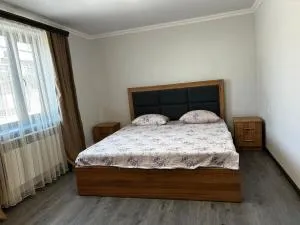 1Cosy apartment near airport EVN - Argavand
