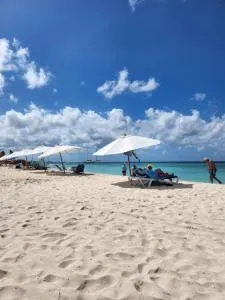 Tierra Del Sol...OCEAN FRONT GOLF AND TENNIS RESORT CONDO - Malmok