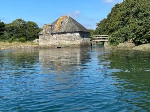 Maisons de vacances Charmant Penty Breton, entre terre et mer, Tregunc : photos des chambres