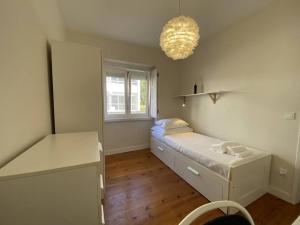 T2 Alvalade em Lisboa para 3 Pessoas