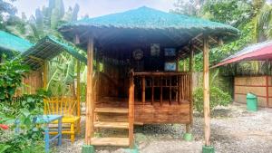 Moalboal Bamboo Guest House