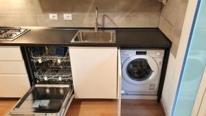 Fiera Station Apartment