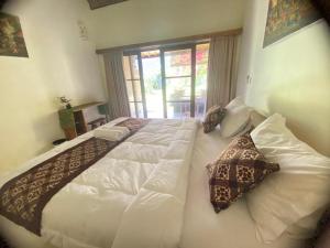 Pomelo Guest House