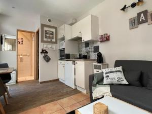 Maisonnette Cosy 3*** avec Terrasse en Aix-les-Bains - FR-1-555-95