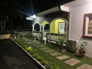 Mini Cozy Lodging