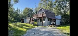 Palmers Cozy Cottage mountainside getaway - Chickaloon
