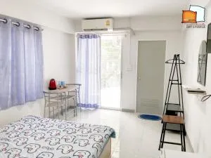 เบสท์พักดีแมนชั่น - Ban Rong