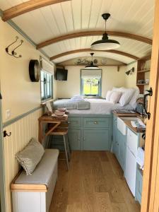 Toms Hut and Robins Rest Shepherd Huts near Wadebridge
