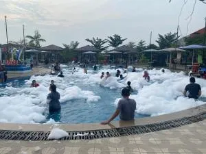 Dna Fun Zone Pekanbaru - Parit