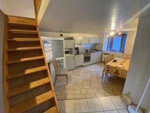 Appartements Duplex a 120 m du lac d'Annecy : photos des chambres