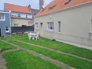 Maisons de vacances gite de Ningles Outreau 6 personnes 2 chambres salle de bain chacune : photos des chambres