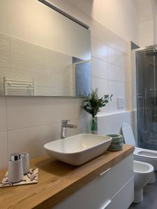 Zuretti - Central Station