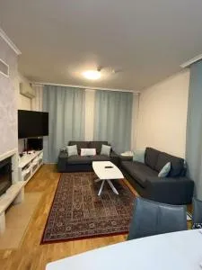 Vacation house in Pravets golf resort At Pravets Lake - إيتروبوليه