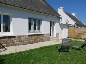 Maison renovée avec jardin, WiFi, à 1km du port de Ploumanach, Perros-Guirec - FR-1-368-303