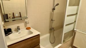 BeCosy Appartement 6 pers 2 chambres à Leuze