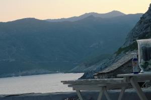 Maisons de vacances Waterfront Authentic Corsican house : photos des chambres