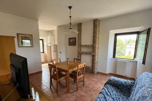 [Appartamento con vista] Finestra sulle colline