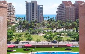 Beautiful Apartment In Oropesa Del Mar - Cabanes