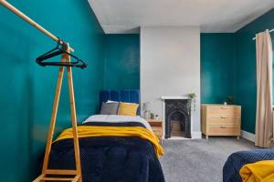 Stylish Comfortable Home With Parking