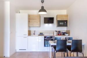 Appartements ZenBNB / Scandinavian / Gare / Parking Prive / : photos des chambres