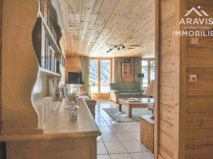 Appartements Grand duplex 12 pers, 5 chambres, jardin, wifi, proche du village - FR-1-391-11 : photos des chambres