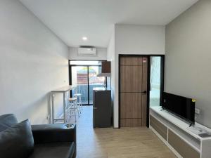 Phattharasaya Home