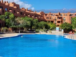 Casa Soleada close to sea and beach, Wifi, 2 pools, terrace, sea view, SAT-TV - Ла-Марета