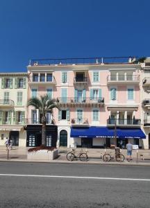 Bel Appartement Typique proche du Palais et Plages