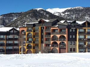 Appartement cosy 45 pers, pistes Montgenèvre, balcon sud, parking, services en option - FR-1-266-70