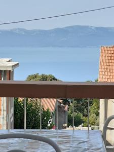APARTMAN KRISTINKA s Gujinović 