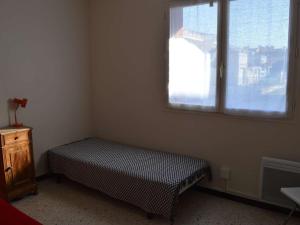 Appartements Appartement T2 tout equipe, 4 couchages, proche plage et centre - Parking prive, Le Grau-du-Roi - FR-1-250-102 : photos des chambres