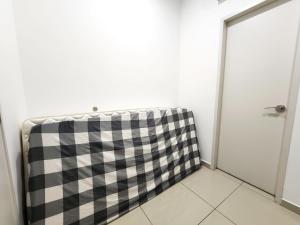 LAVENDER SUITE # Shah Alam I-City Block B Homestay # 2R1B #FREE WIFI & PARKING