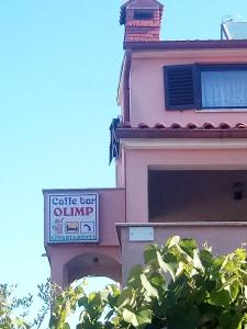 Olimp bar apartman4