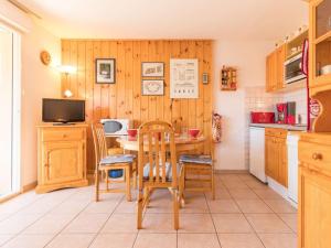 Appartements Appartement Briancon, 3 pieces, 6 personnes - FR-1-330C-52 : photos des chambres