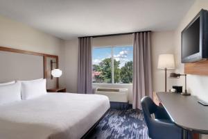 King Room room in Fairfield Inn & Suites by Marriott Albany
