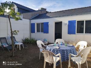 Maisons de vacances Maison de famille a Batz sur Mer proche plages : photos des chambres