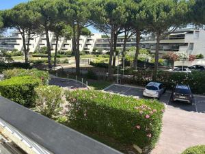 Studio climatisé avec piscine et parking à Port Camargue - FR-1-250-162