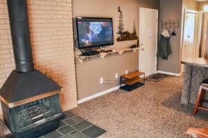 Fawn Valley Inn- 284 condo