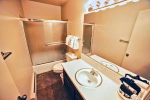 Fawn Valley Inn- 284 condo