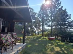 Chalé Ipê Amarelo - Bairro das Rosas