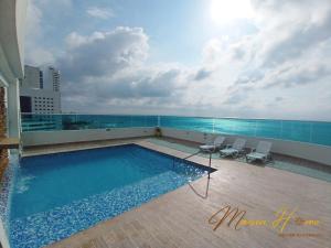 2BR Oceanfront Apartment - Direct Beach Access - Modern and Spacious - 6th Floor