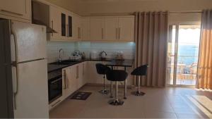 Marjola Apartments