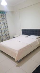 Marjola Apartments